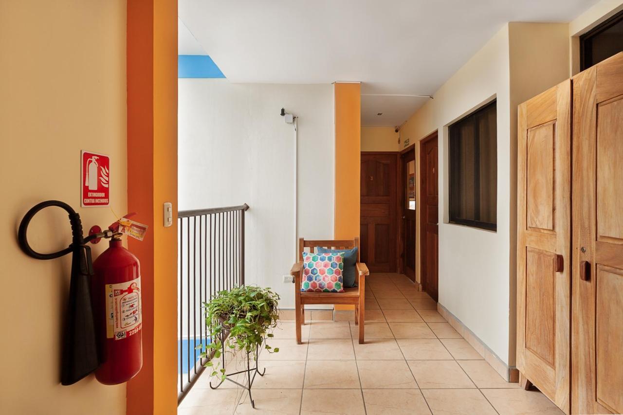 Hostel Tropical And Coworking Сан-Хуан-дель-Сур Экстерьер фото